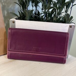 Coach Leather Long Tri-Fold Purple/Plumb and pink Wallet